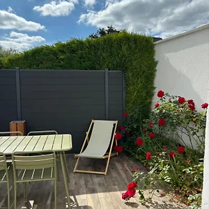 Maison Des Larris - Proche Aeroport - Navette Gare Hébergement de vacances Beauvais